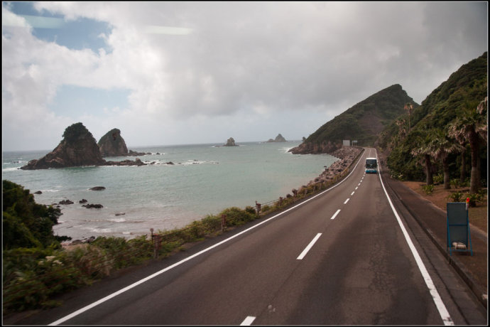 日本宫崎的海边公路.