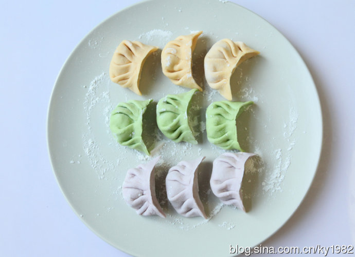 立冬来碗特色水饺--手工制作彩色饺子