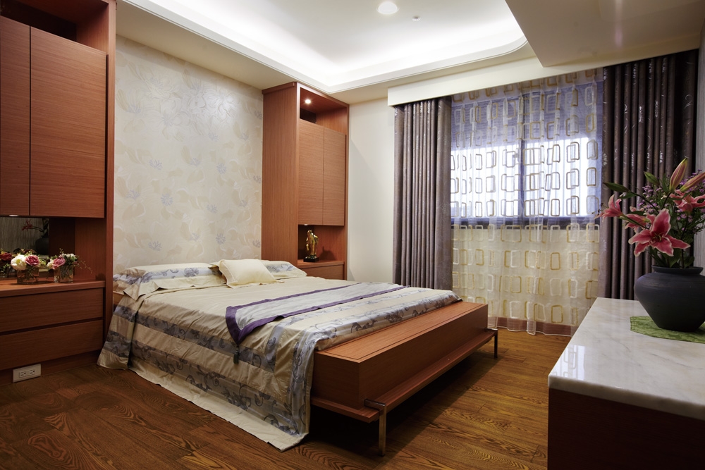 啥叫内嵌床 1f7e33e738eabbd437cb2b2198a28a6e.jpg