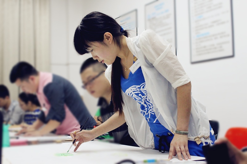 PINKI品伊国际创意美学院 \/ 刘卫军职业梦想导