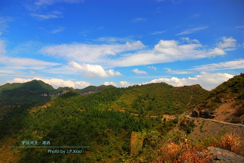 吕山乡人口_山乡巨变连环画