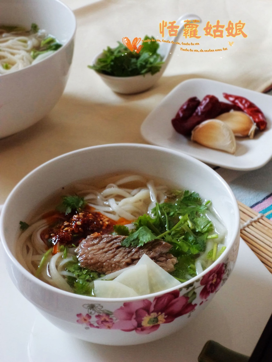 兰州牛肉面(附牛肉汤香料包和拉面新手技法) - 慢美食 - 慢 美 食 兰州牛肉面(附牛肉汤香料包和拉面新手技法) - 慢美食 - 慢 美 食