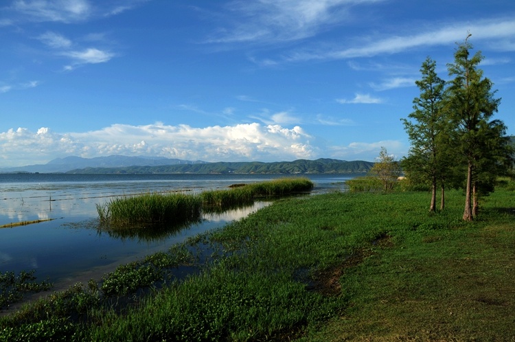 云南大理洱海海西的纯粹原生态美景