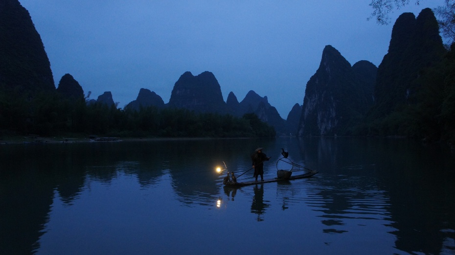 漓江渔火——鱼鹰捕鱼