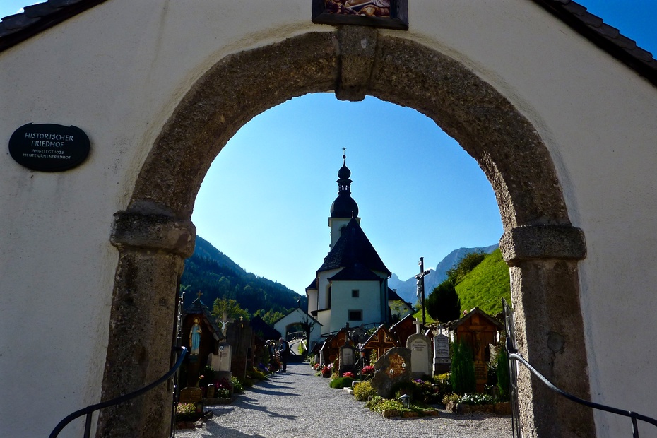 德国阿尔卑斯山　拉姆绍小教堂（Ramsau <wbr>Kirche）【转载】