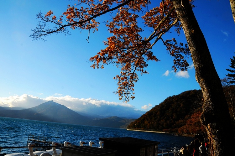 北海道:静谧动人的支笏湖秋光 - 海军航空兵 - 海军航空兵 北海道:静谧动人的支笏湖秋光 - 海军航空兵 - 海军航空兵