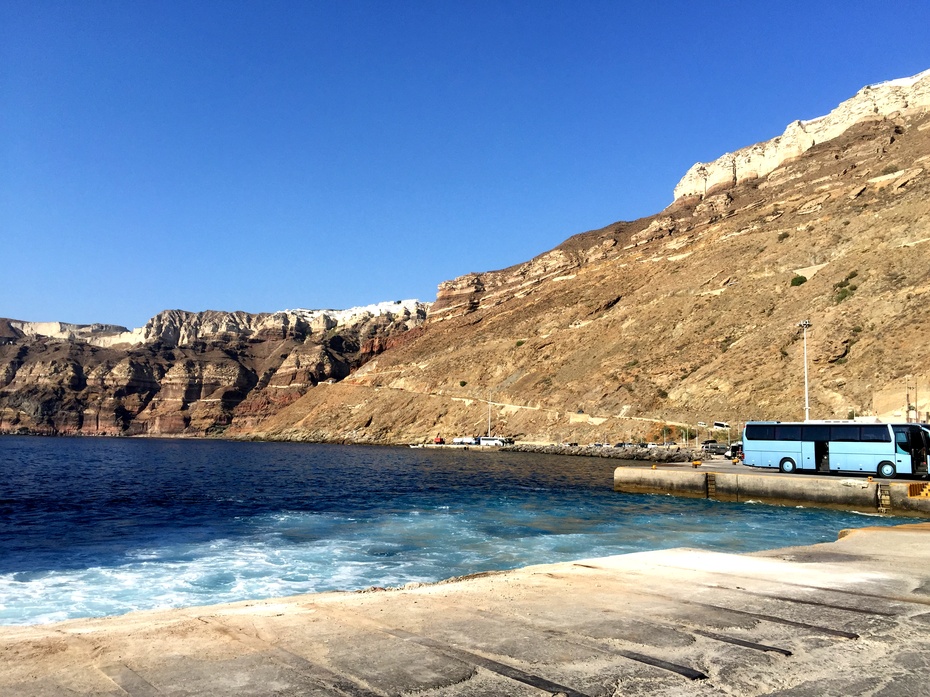 【浪漫希腊】 汪洋中的一条船