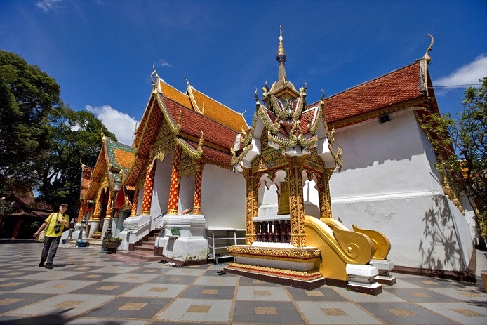 泰国。清迈。双龙寺 - 就爱出游 - 92DP论坛-美容,购物,美食,出游,自拍,省钱-好玩又换奖的论坛