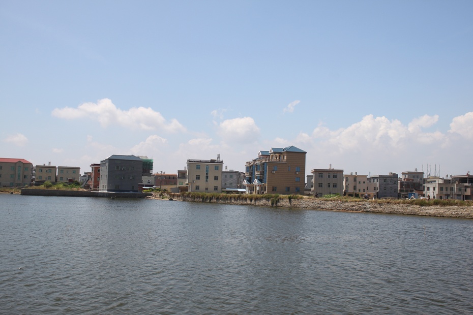 岱嵩村人口_呼市美岱村(3)