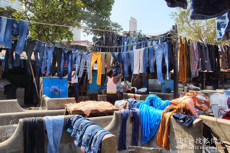 印度孟买千人洗衣场,全球最大的人肉洗衣机