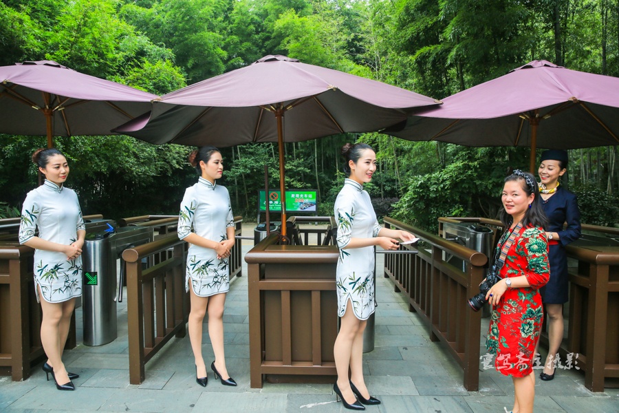 溧阳南山竹海赏一场旗袍秀