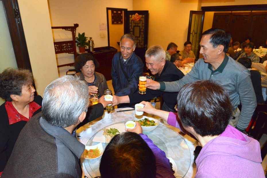 当年奋战“大鼓包”,今日相聚在北京 郁百雄 - zq8523 - 852农场3分场(20团3营)知青网 当年奋战“大鼓包”,今日相聚在北京 郁百雄 - zq8523 - 852农场3分场(20团3营)知青网