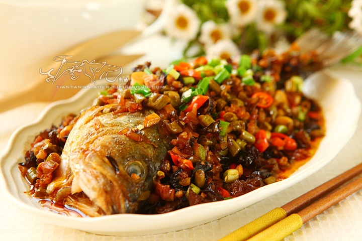 喷香川菜之干烧酸辣臊子鲈鱼——除了鱼骨以外吃得渣