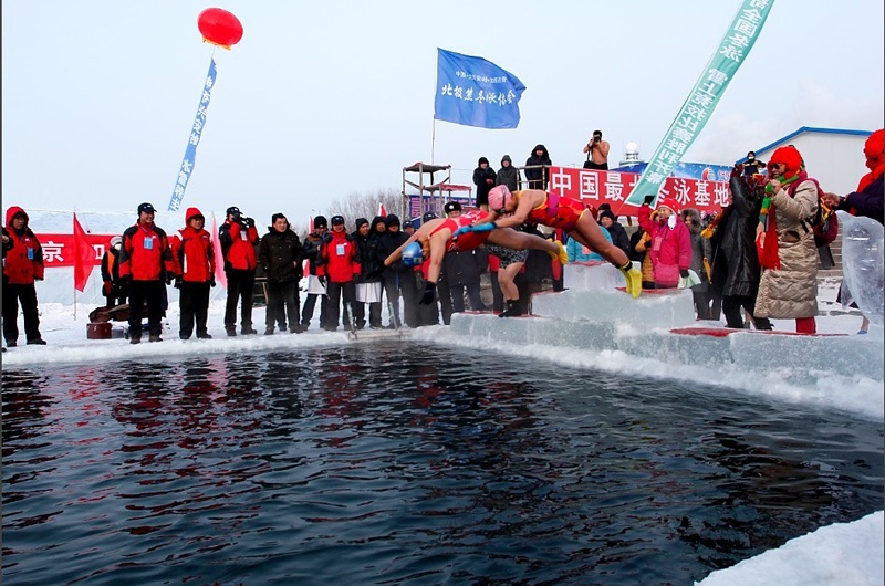 在中国最北村庄体验冰雪魅力