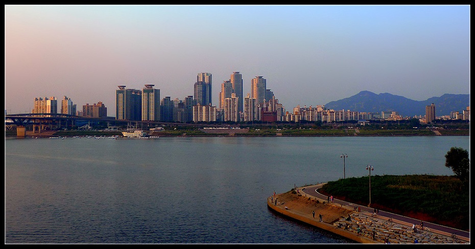 【今日话题-摄影】街拍韩国(二十六)江南江北好