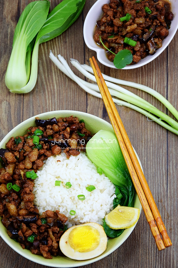 引用【转载】做一碗肉香汁浓的—台湾肉燥饭