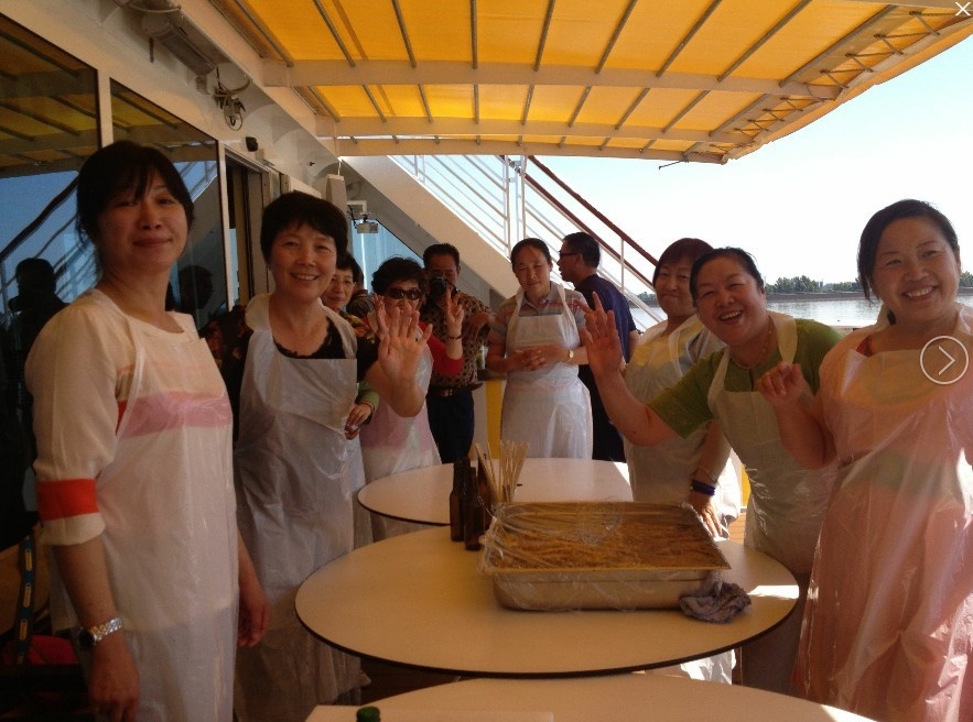 高毛利率+低市盈率=大牛股 高毛利率+低市盈率=大牛股