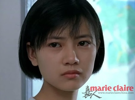 1997年,18岁的高圆圆出演《爱情麻辣烫》. 2000年,2