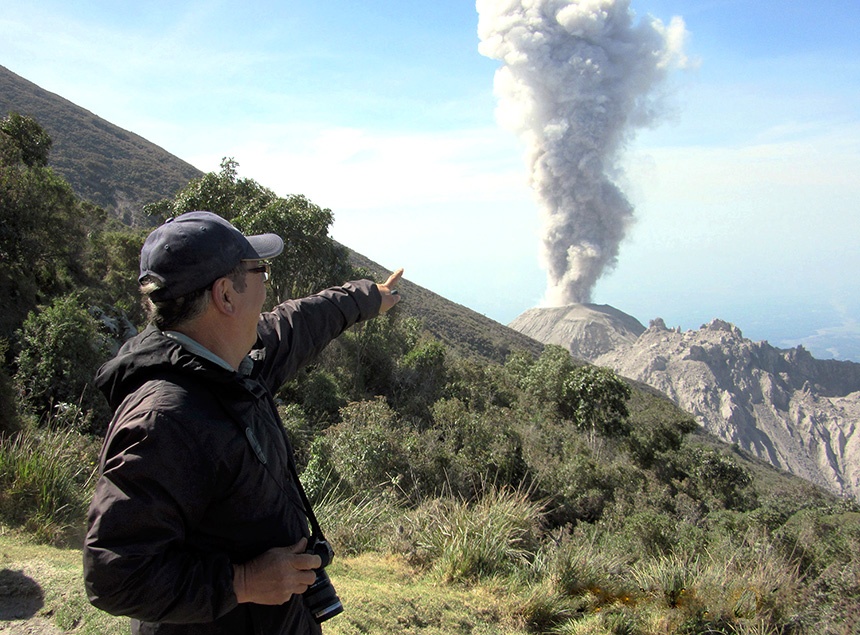 危地马拉旅游途中,遇到火山爆发全过程 - sihaiyunyou - sihaiyunyou的博客 危地马拉旅游途中,遇到火山爆发全过程 - sihaiyunyou - sihaiyunyou的博客