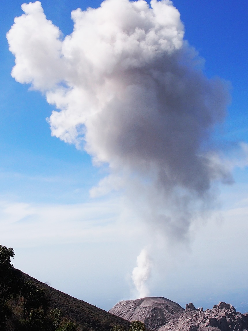 危地马拉旅游途中,遇到火山爆发全过程 - sihaiyunyou - sihaiyunyou的博客 危地马拉旅游途中,遇到火山爆发全过程 - sihaiyunyou - sihaiyunyou的博客