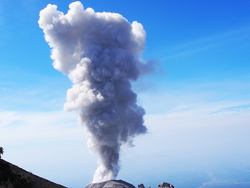 危地马拉旅游途中,遇到火山爆发全过程 - sihaiyunyou - sihaiyunyou的博客 危地马拉旅游途中,遇到火山爆发全过程 - sihaiyunyou - sihaiyunyou的博客