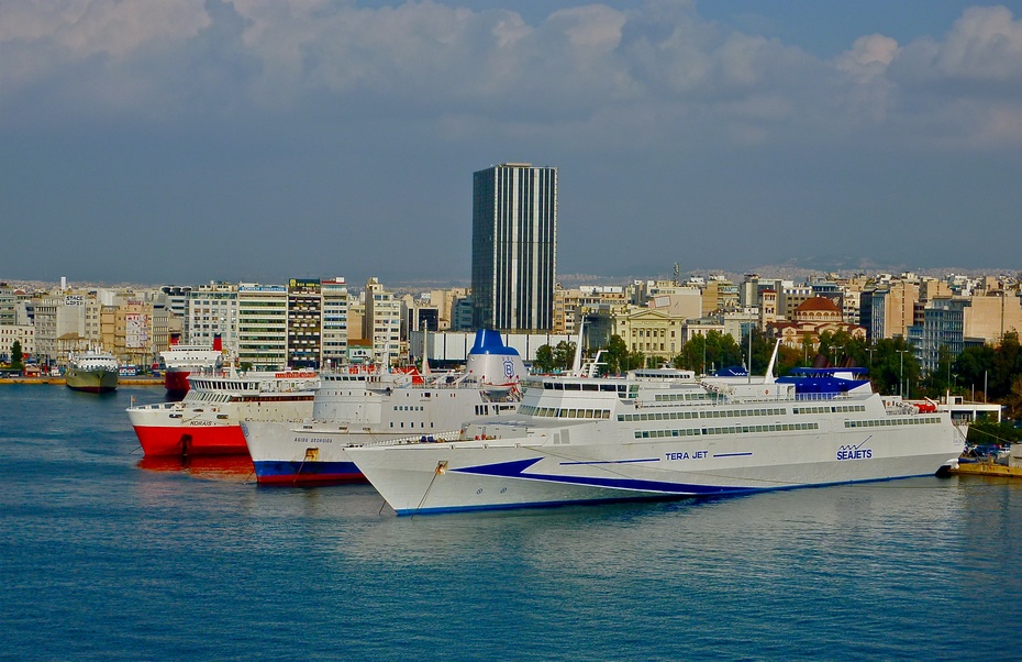 希腊雅典比雷埃夫斯港athenpiraeus