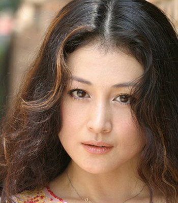 赵本山16岁<em>女儿</em>竟神似姨妈谢大脚(组图)+-+遇