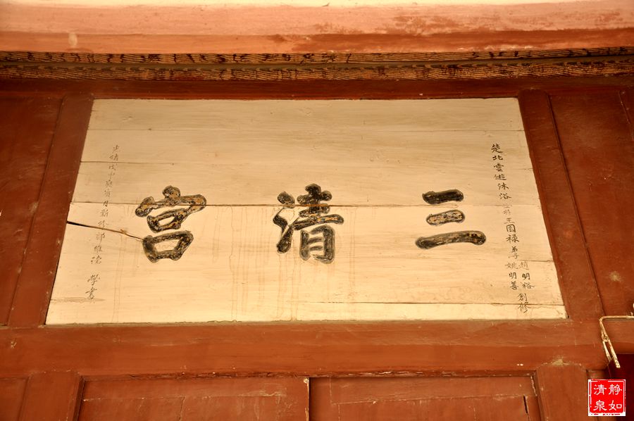 敦煌莫高窟,雕刻在崖壁上的藝術(shù)瑰寶。