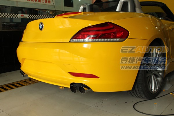 【深圳艾利汽车改色贴膜|宝马Z4全车贴亚光膜
