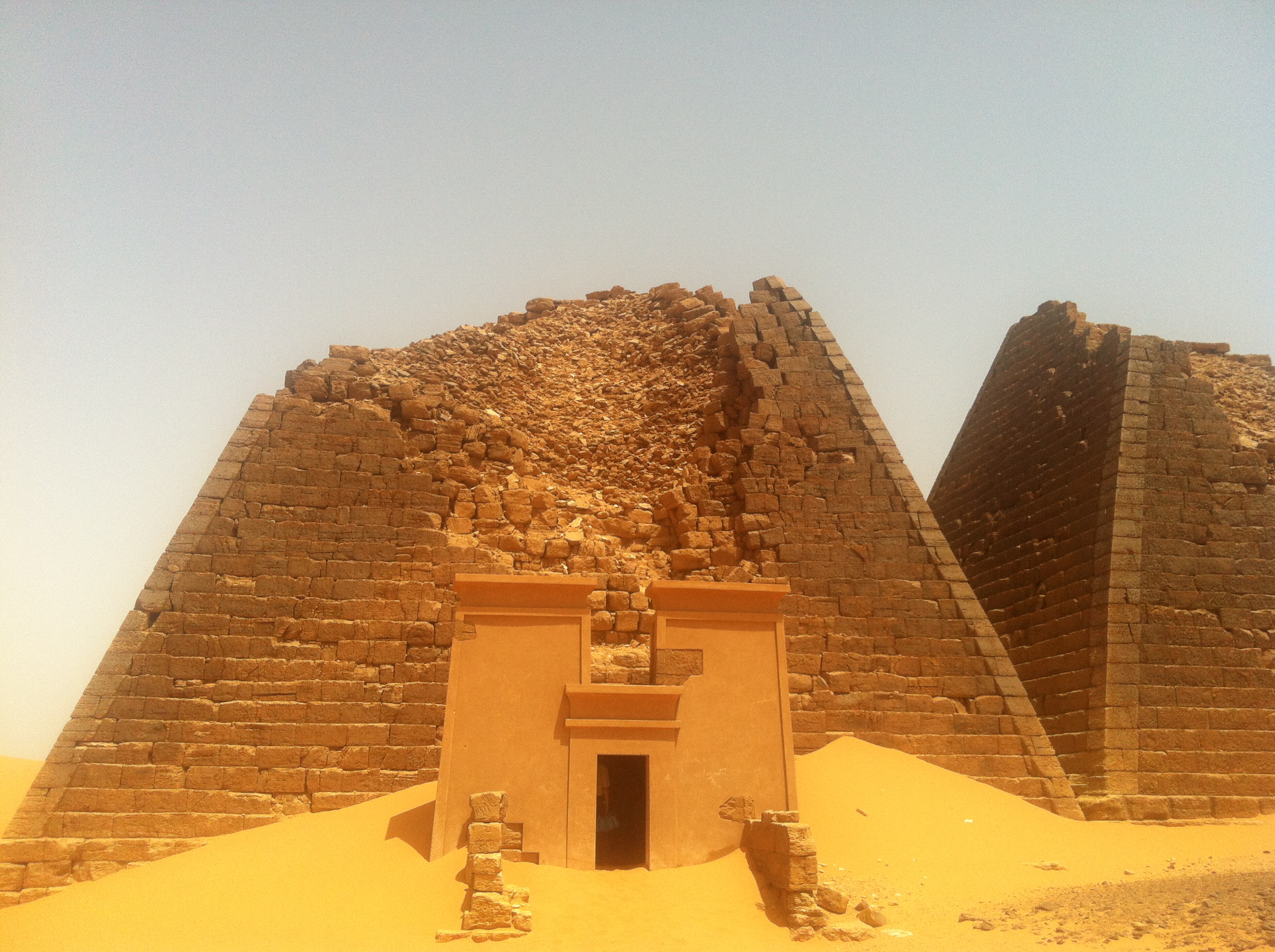 再回苏丹之沙漠穿越之金字塔