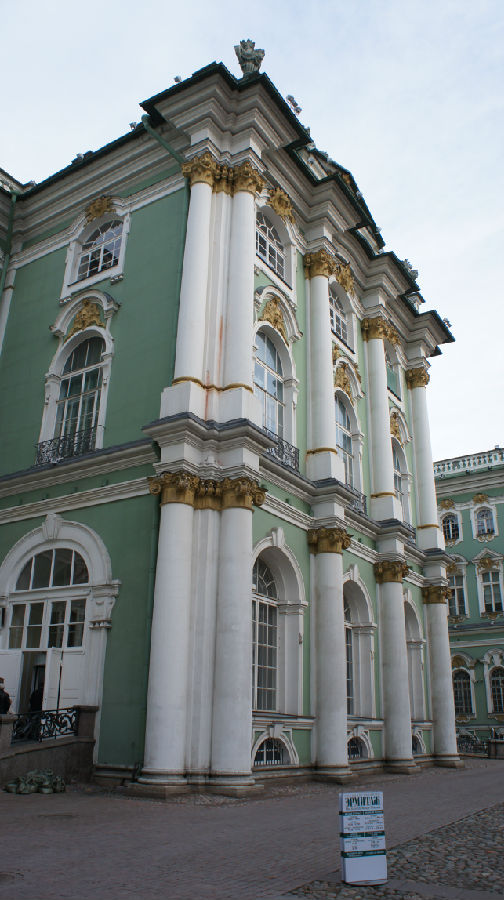 俄罗斯行20：冬宫那优雅的建筑 - 余昌国 - 我的博客