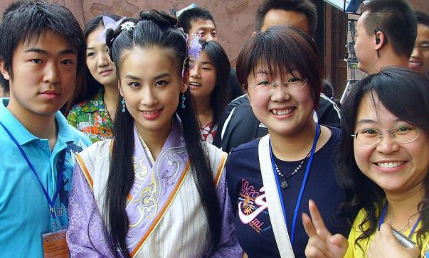 盘点娱乐圈10大“小头小脑”女星(图) - 中国娃娃 - 在路上,只为温暖我的人 盘点娱乐圈10大“小头小脑”女星(图) - 中国娃娃 - 在路上,只为温暖我的人
