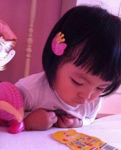 李湘王岳伦3岁可爱女儿最新私房照(图) - 中国娃娃 - 在路上,只为温暖我的人 李湘王岳伦3岁可爱女儿最新私房照(图) - 中国娃娃 - 在路上,只为温暖我的人