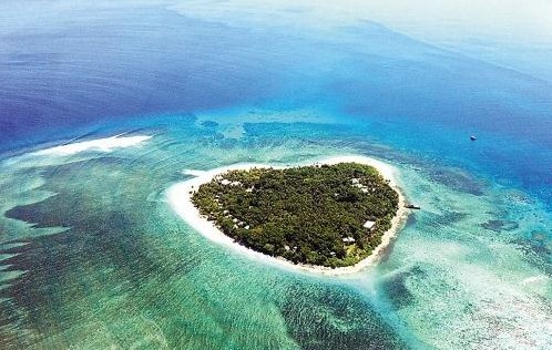 斐济人口多少_斐济Kokomo私岛度假村洲际高尔夫度假村8天6晚 世界级潜水胜地(3)