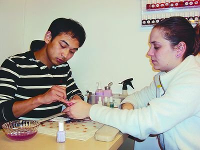 慕林杉_慕林杉的收入多少(2)