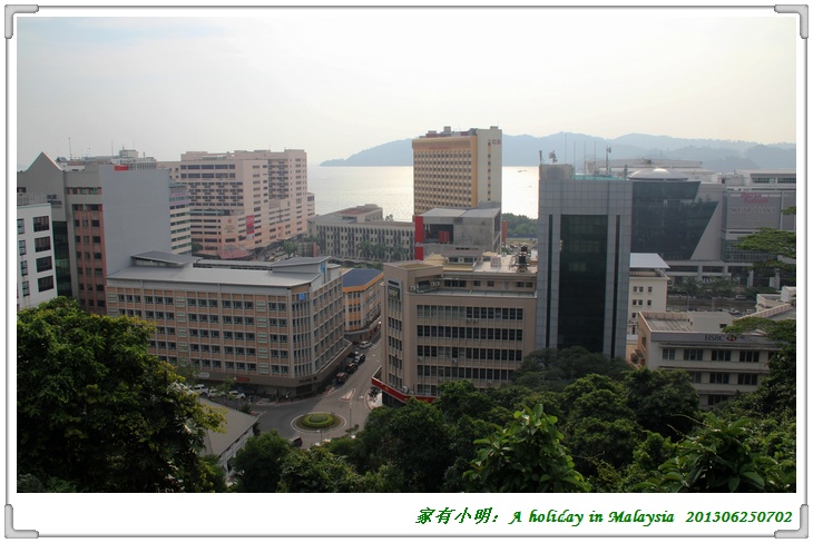 [转载] 四年级小学生明明的英文作文:A holiday 