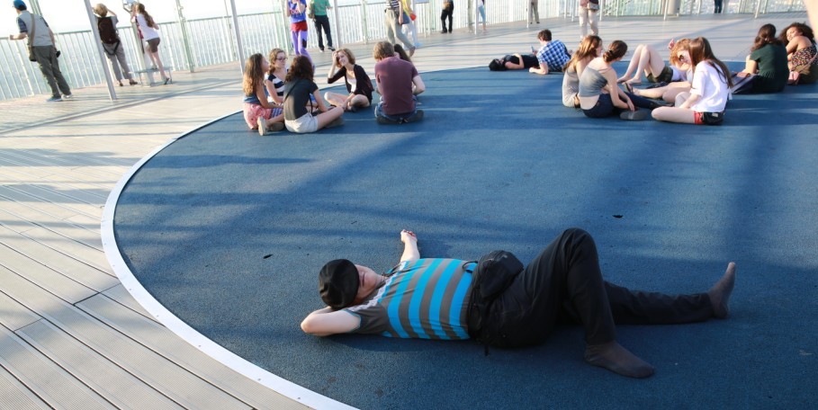 很快与2100点整数关久别重逢 <wbr> <wbr> <wbr>上补2205点缺口是大概率事件