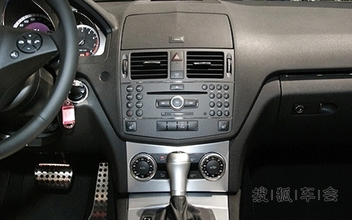 秋季汽车养护知识 换季时需要清洁内饰_无锡车