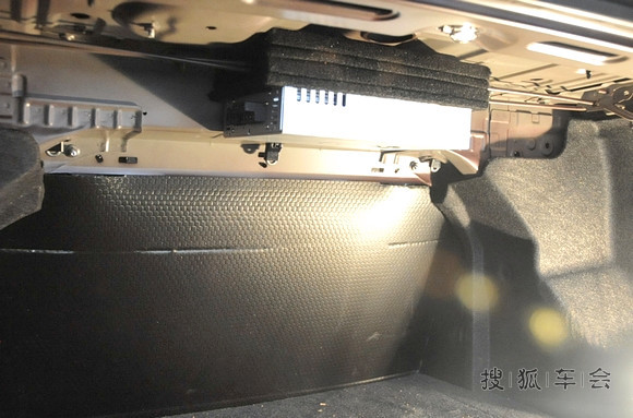 魔音袅袅 江苏无锡快车之音丰田威驰汽车音响