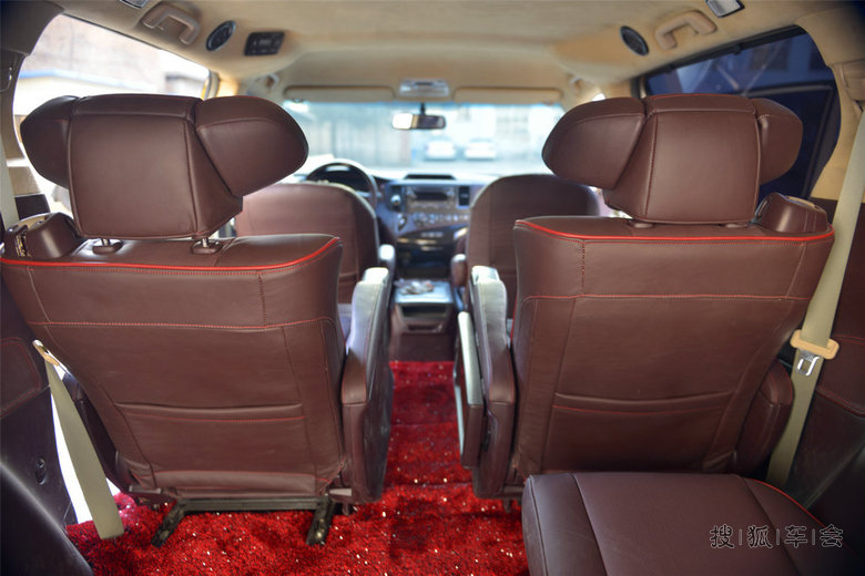 塞纳商务头等舱航空座椅改装