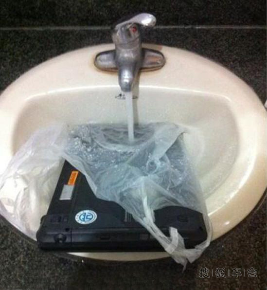 笔记本太烫总死机的解决方法