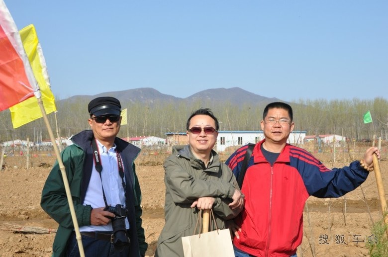 植树活动报告_结伴自由行俱乐部_搜狐车友会