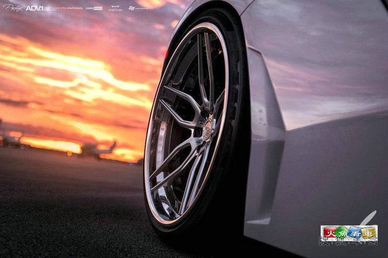 火鱼看车~烈日下的火云邪神 兰博基尼LP700_