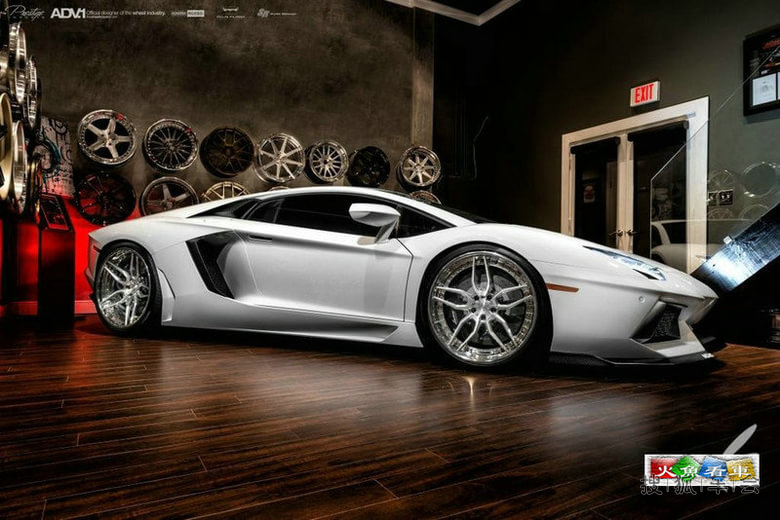 火鱼看车~烈日下的火云邪神 兰博基尼LP700