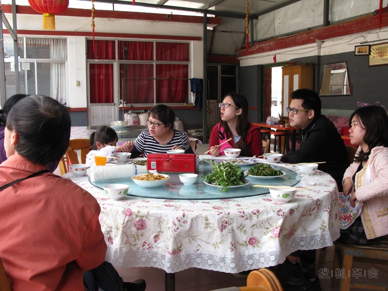 saa植树季---怀柔响水湖农家院FB看山_天语S