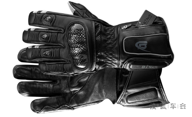摩闻 – 具有无线蓝牙功能的摩托车手套问世_