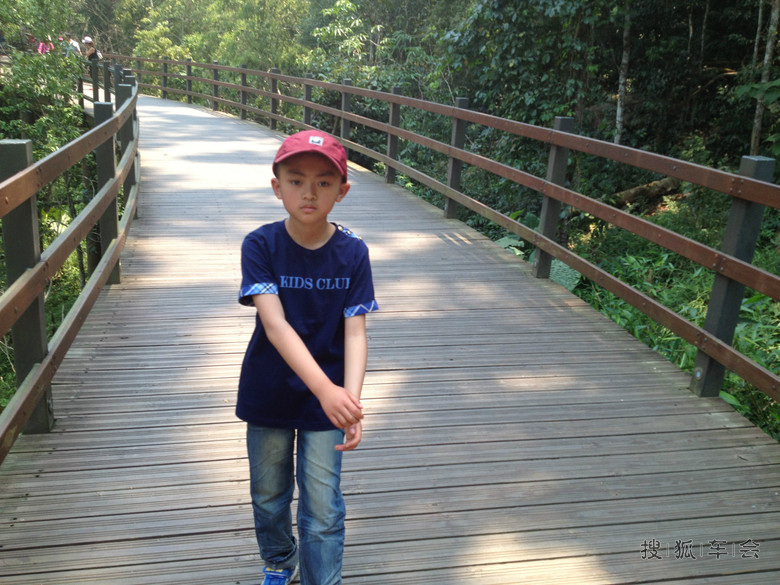 两车自驾游昆明、西双版纳