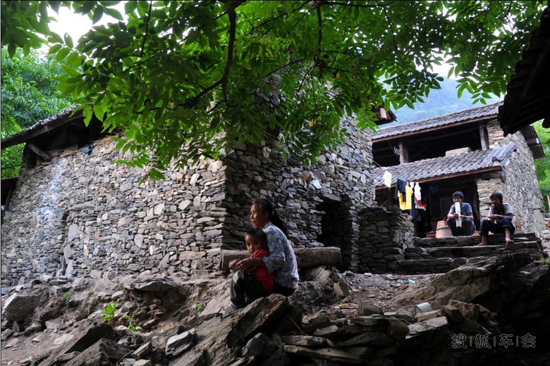 金庸先生笔下《天龙八部》无量山风光二_搜狐