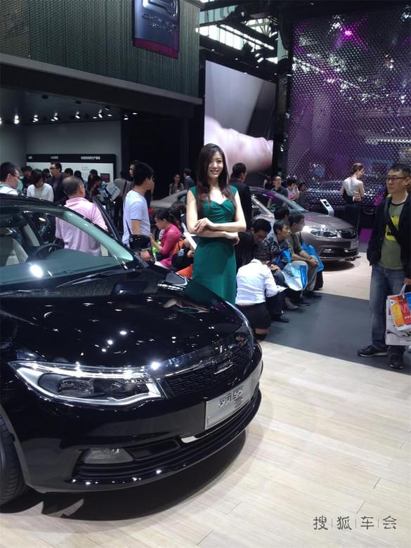 10576843.JPG_s780