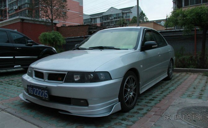 2T豪华黑蒙:别旧爱迎新欢,全高清纯素颜_蒙迪